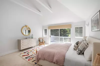 48 Douglas Court, Hampton Bays, NY 11946 - Photo 17