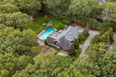 48 Douglas Court, Hampton Bays, NY 11946 - Photo 29