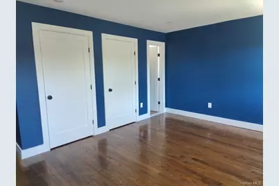 416 Revere Avenue, Bronx, NY 10465 - Photo 11