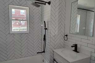 416 Revere Ave, Bronx, NY 10465 - Photo 9