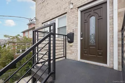 416 Revere Avenue, Bronx, NY 10465 - Photo 5