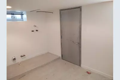 3312 Barker Avenue, Bronx, NY 10467 - Photo 15