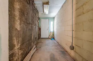 99-22 67th Ave, Rego Park, NY 11374 - Photo 17