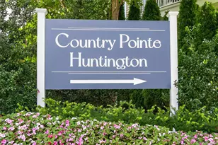 2202 Townhome Wy, Huntington Station, NY 11746 - Photo 35