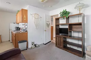 245 Lido Pkwy, Lindenhurst, NY 11757 - Photo 7