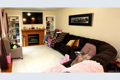 225 Bedford Lane, Fishkill, NY 12524 - Photo 7