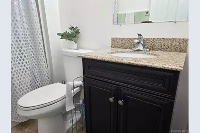 225 Bedford Lane, Fishkill, NY 12524 - Photo 5