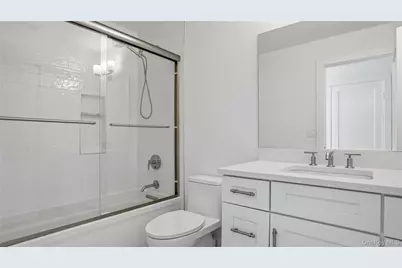 100 Rogers #903, Westhampton Beach, NY 11978 - Photo 17