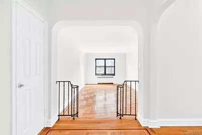 190 E Mosholu Parkway S #4G, Bronx, NY 10458 - Photo 19