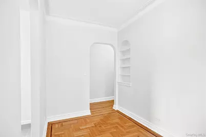 190 E Mosholu Parkway S #4G, Bronx, NY 10458 - Photo 7