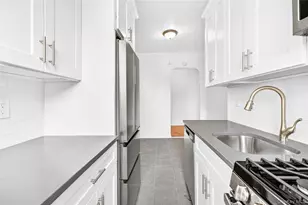 190 E Mosholu Pkwy S, Bronx, NY 10458 - Photo 15