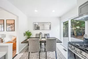 295 W 24th St, Deer Park, NY 11729 - Photo 5