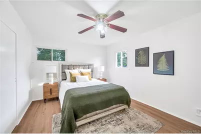 295 W 24th Street, Deer Park, NY 11729 - Photo 7