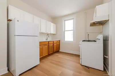 959 Van Nest Ave, Bronx, NY 10462 - Photo 15