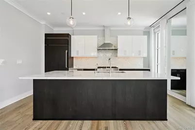 100 Garvies Point Road #1304, Glen Cove, NY 11542 - Photo 11