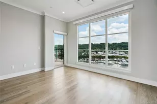 100 Garvies Point Rd, Glen Cove, NY 11542 - Photo 13