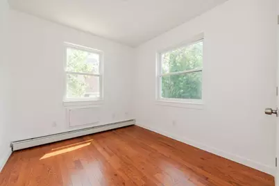 4636 Bronx Boulevard, Bronx, NY 10470 - Photo 9