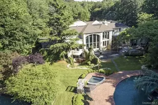 55 Coves Run, Oyster Bay, NY 11791 - Photo 39