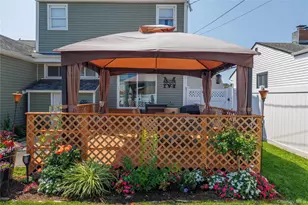 44 Tyler St, Freeport, NY 11520 - Photo 19