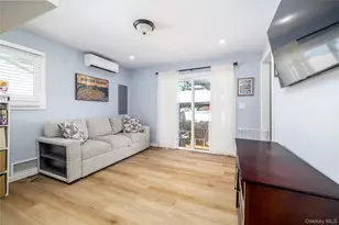 44 Tyler St, Freeport, NY 11520 - Photo 11