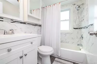 44 Tyler Street, Freeport, NY 11520 - Photo 15