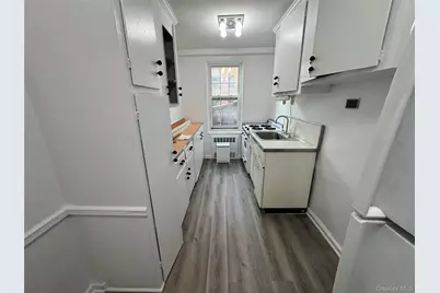 14021 Burden Crescent #107, Briarwood, NY 11435 - Photo 11