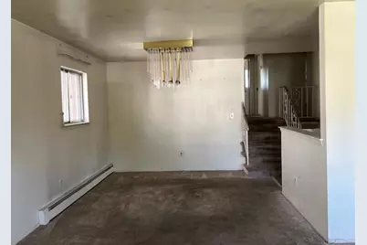 87 W Clinton Avenue, Roosevelt, NY 11575 - Photo 17