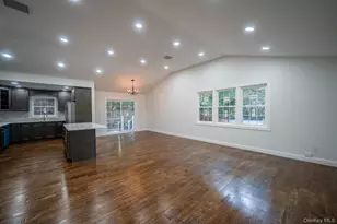 368 Landing Ave, Smithtown, NY 11787 - Photo 3