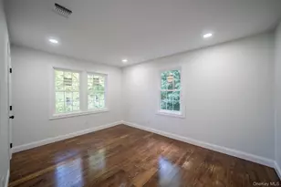 368 Landing Ave, Smithtown, NY 11787 - Photo 17