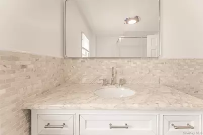 60 Gramercy Avenue, Yonkers, NY 10701 - Photo 13