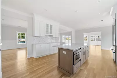 39 Jomarr Court, Massapequa, NY 11758 - Photo 17
