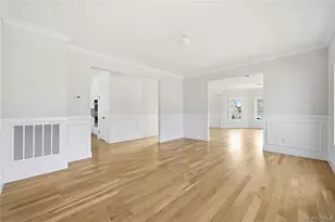 39 Jomarr Ct, Massapequa, NY 11758 - Photo 13