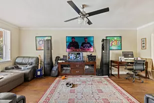2129 Muliner Ave, Bronx, NY 10462 - Photo 5