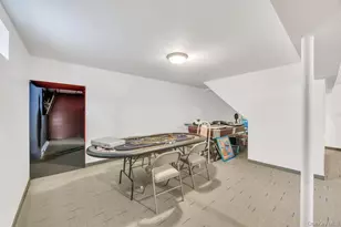 34 Gloria Pl, Plainview, NY 11803 - Photo 25