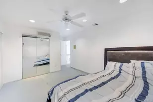 34 Gloria Pl, Plainview, NY 11803 - Photo 17