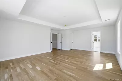 32 Massapequa Avenue, Massapequa Park, NY 11762 - Photo 31