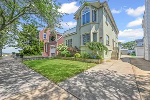 4-56 Beach 145th St, Neponsit, NY 11694 - Photo 23