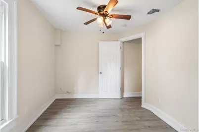 5 Mills Avenue, Middletown, NY 10940 - Photo 17