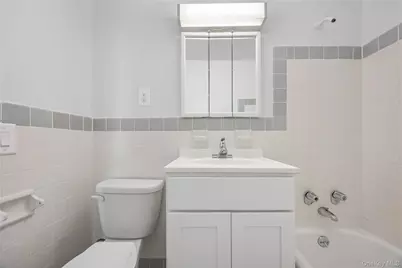 880 Boynton Avenue #8B, Bronx, NY 10473 - Photo 21