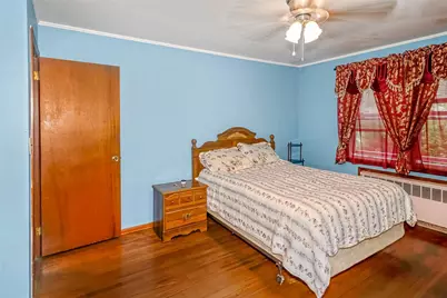 35 Anna Street, Bay Shore, NY 11706 - Photo 5