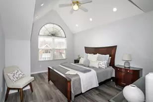 42 Pinnacle Dr, Port Jefferson, NY 11777 - Photo 9