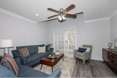 42 Pinnacle Drive #42, Port Jefferson, NY 11777 - Photo 5