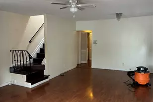 61-51 Borden Ave, Maspeth, NY 11378 - Photo 5