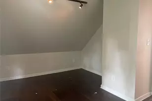 12 Slate Ln, Levittown, NY 11756 - Photo 17