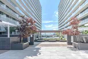 13105 40th Rd, Flushing, NY 11354 - Photo 3