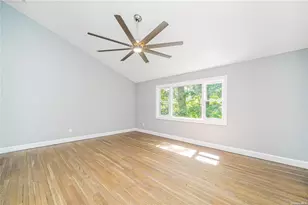 12 Knoll Rd, Rocky Point, NY 11778 - Photo 5