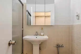 75-02 Austin St, Forest Hills, NY 11375 - Photo 15