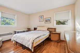 22 Reynolds Rd, Glen Cove, NY 11542 - Photo 13