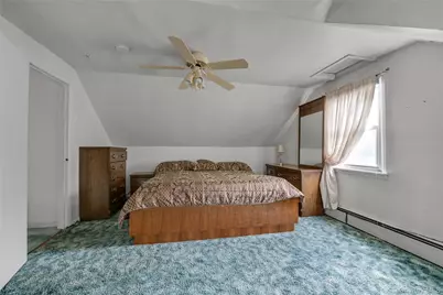 34 Heath Place, Hempstead, NY 11550 - Photo 11