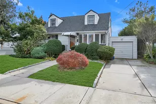 34 Heath Pl, Hempstead, NY 11550 - Photo 21